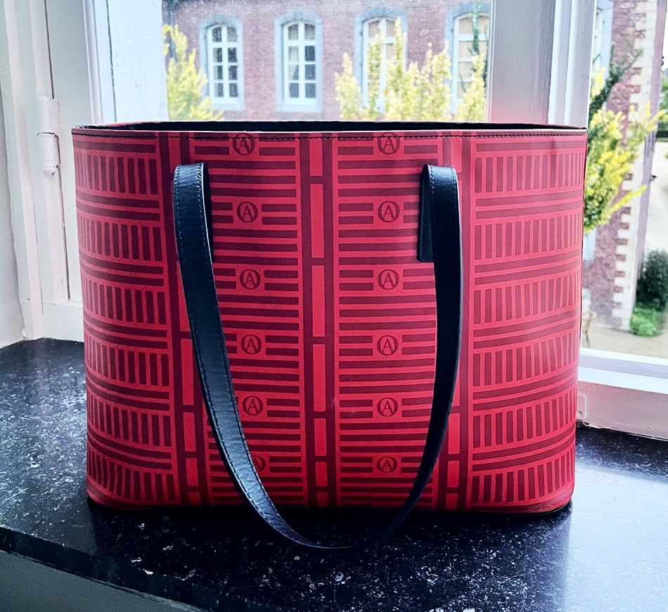 Olivia Tote